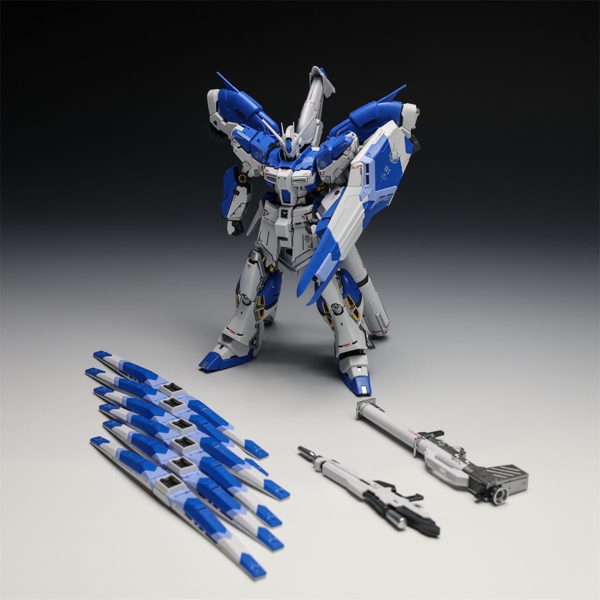 1/144 Hi-v Gundam Montagemodel - Model Kit Gundam recensie en prijs