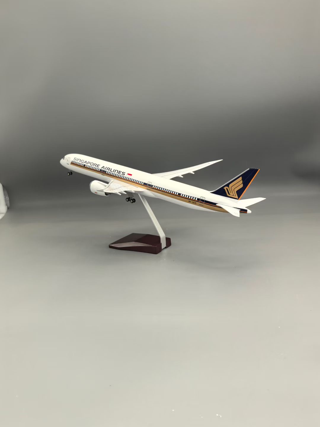 43cm Singapore Airlines B787-1 - Model Kit Singapore recensie en prijs