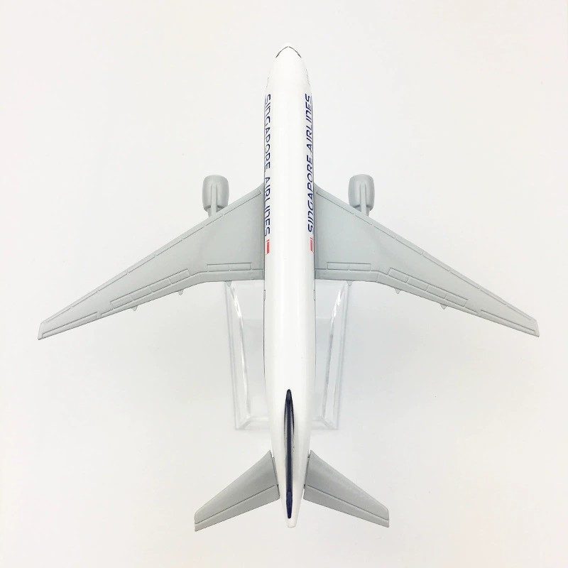 16cm B777 Singapore Airways Me - Model Kit Singapore recensie en prijs