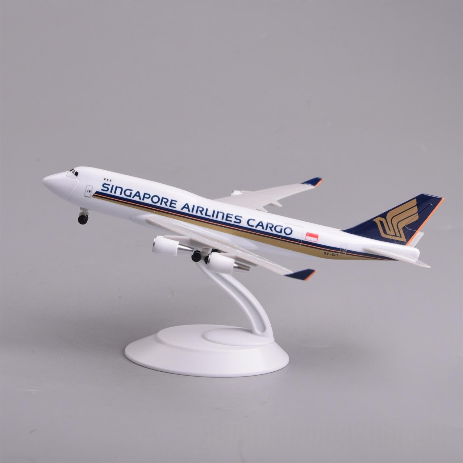 20cm plastic modelvliegtuig B7 - Model Kit Singapore recensie en prijs
